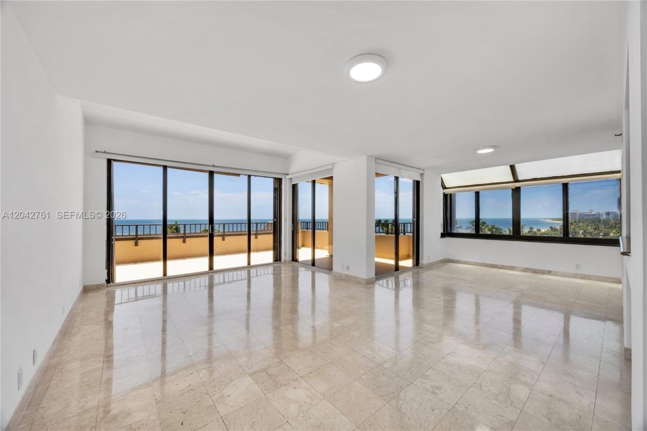 201 Crandon Blvd , Unit 643, Key Biscayne, FL 33149 Photo
