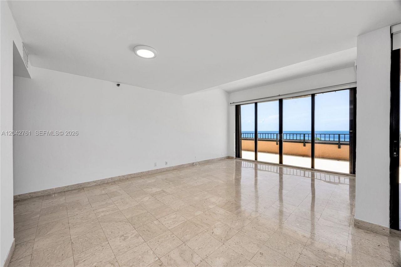 201 Crandon Blvd , Unit 643, Key Biscayne, FL 33149 Photo