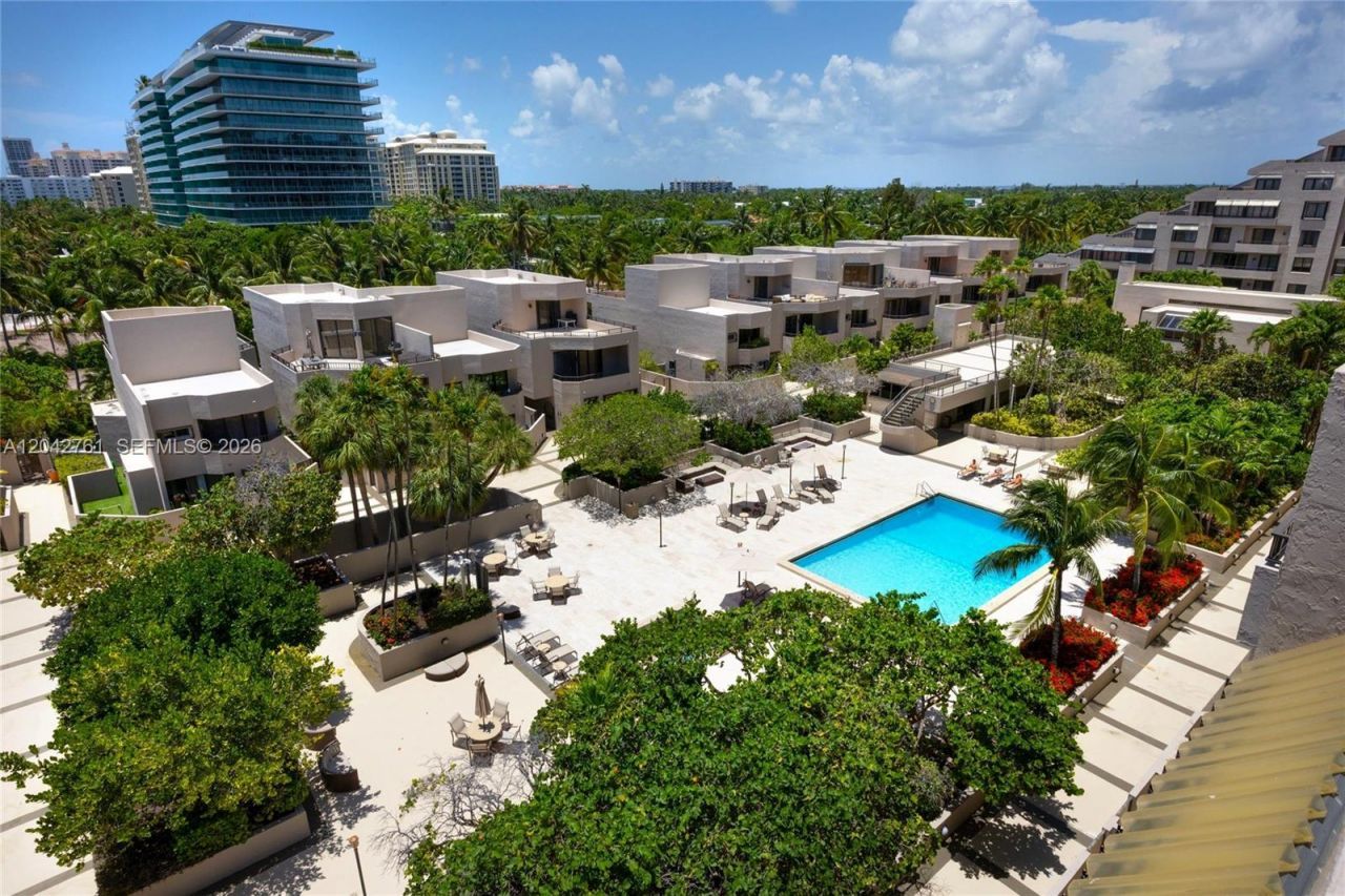 201 Crandon Blvd , Unit 643, Key Biscayne, FL 33149 Photo