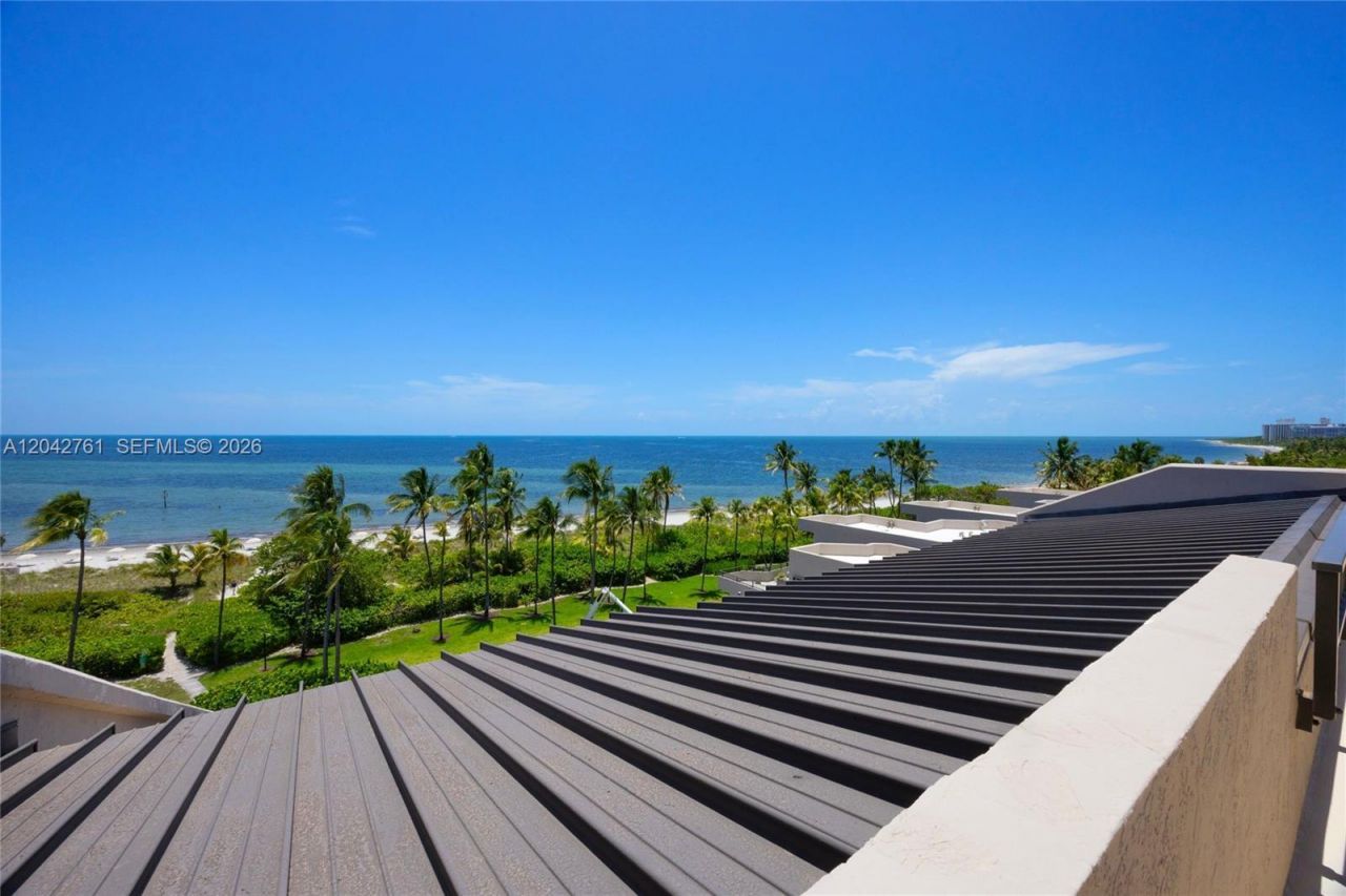 201 Crandon Blvd , Unit 643, Key Biscayne, FL 33149 Photo