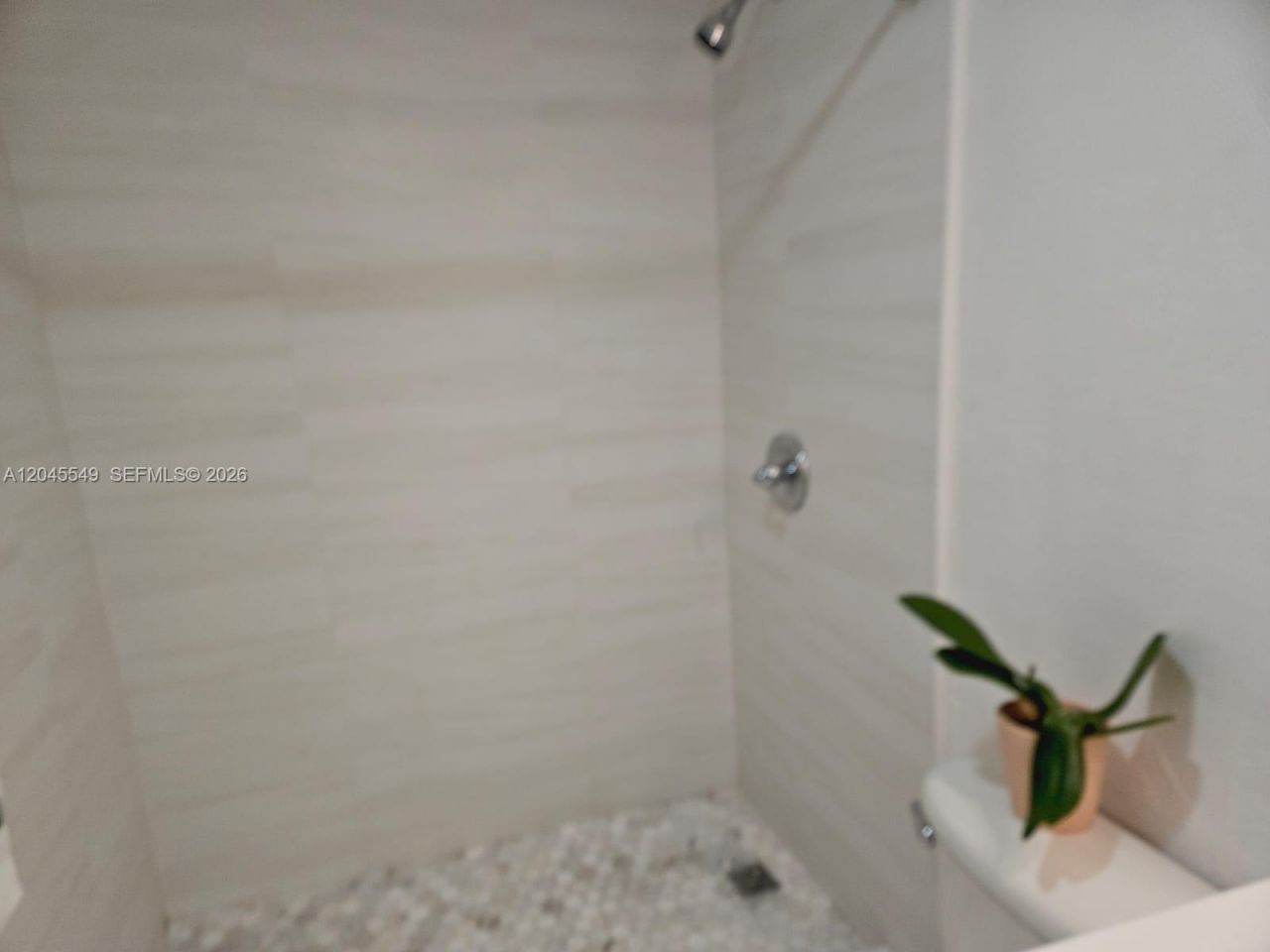 4550 NW 9th St , Unit 709E, Miami, FL 33126 Photo
