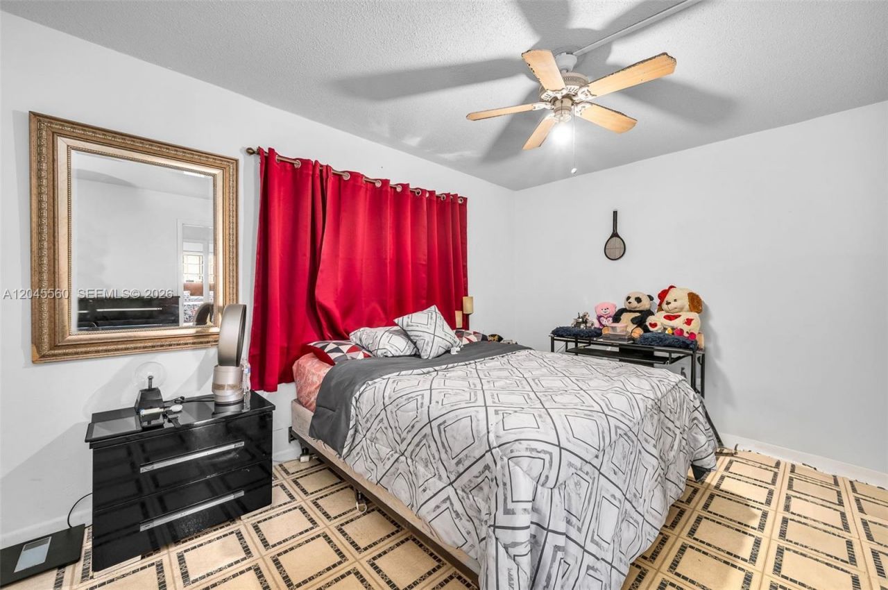 6600 W 2nd Ct, Unit 24, Hialeah, FL 33012 Photo
