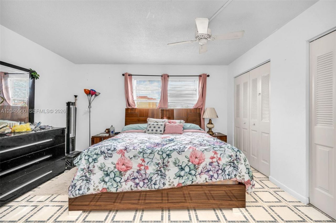 6600 W 2nd Ct, Unit 24, Hialeah, FL 33012 Photo