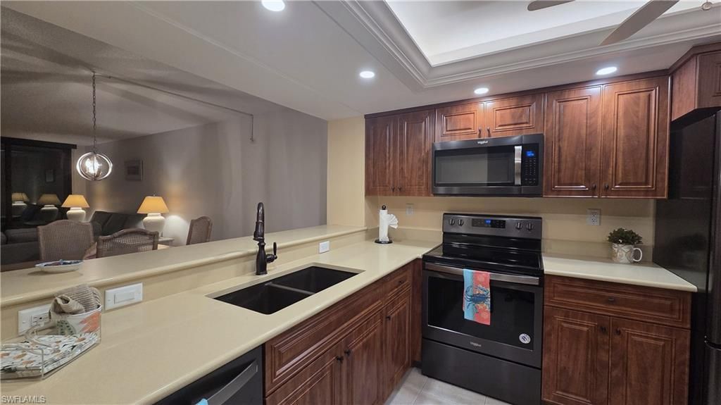 4253 Bay Beach Ln, Unit C6, Fort Myers Beach, FL 33931 Photo