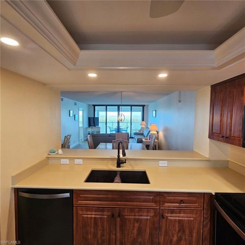 4253 Bay Beach Ln, Unit C6, Fort Myers Beach, FL 33931 Photo