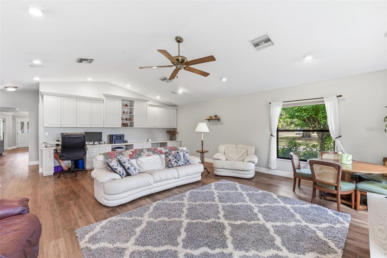 7565 Castle Drive, Sarasota, FL 34240 Photo