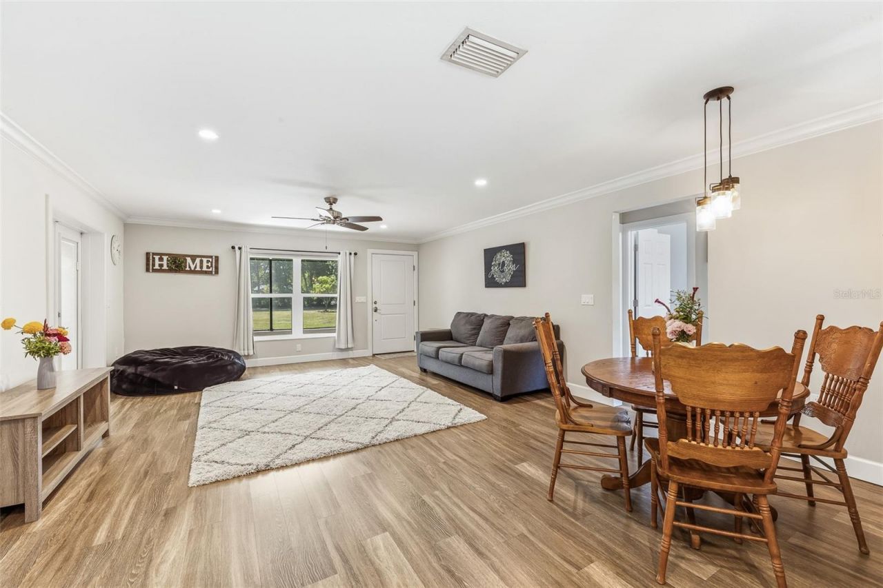 7565 Castle Drive, Sarasota, FL 34240 Photo