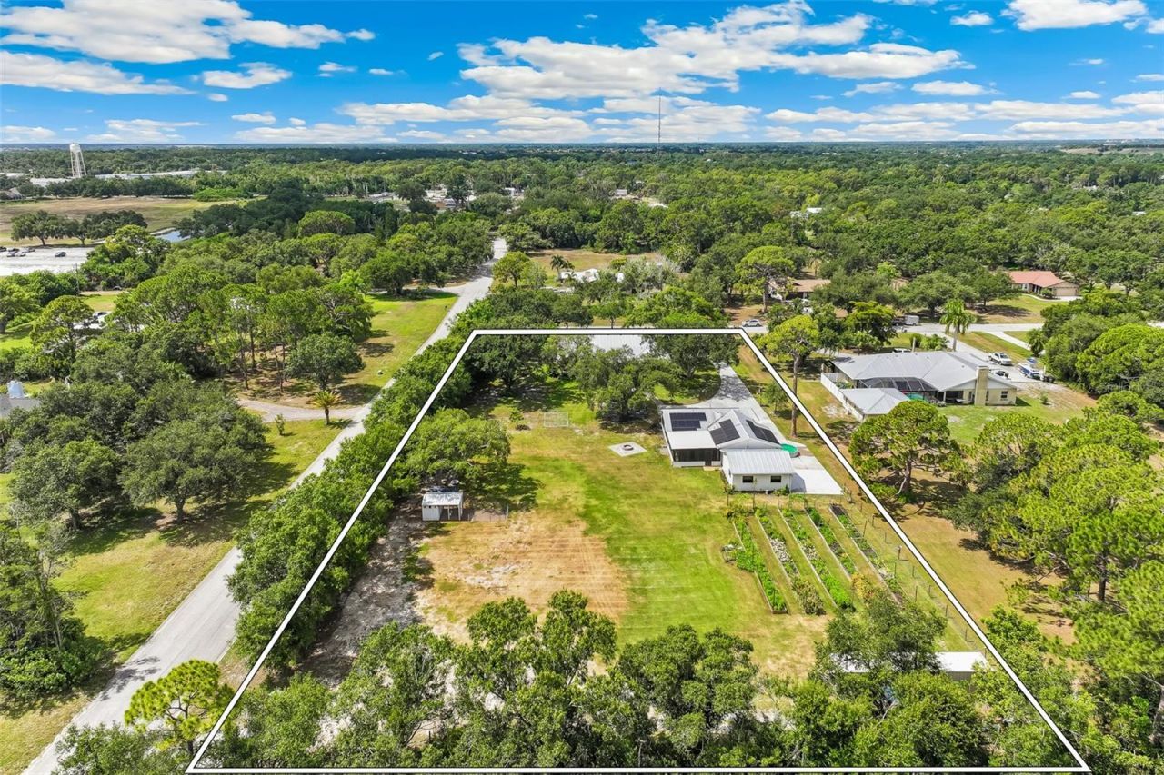 7565 Castle Drive, Sarasota, FL 34240 Photo