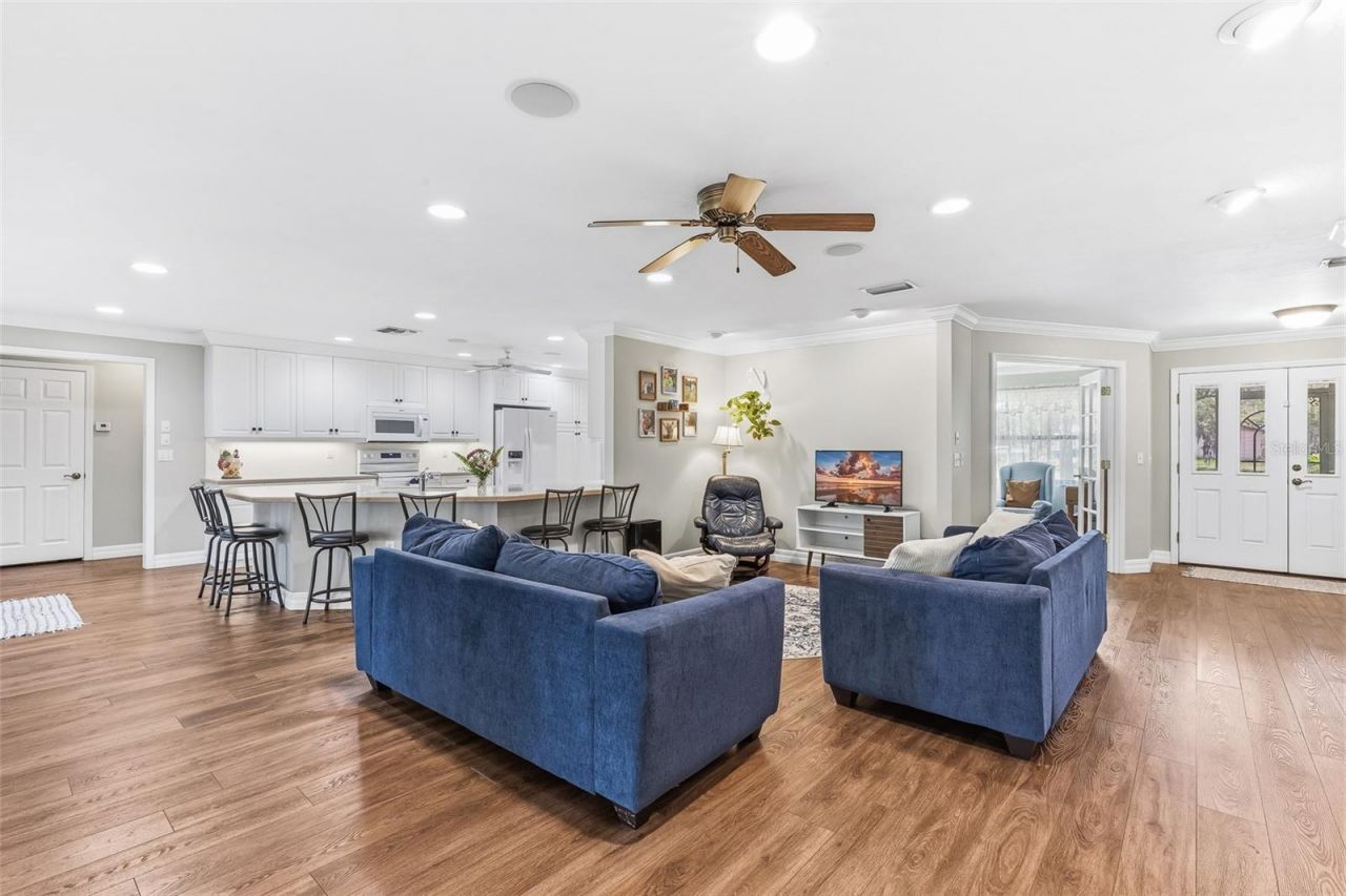 7565 Castle Drive, Sarasota, FL 34240 Photo