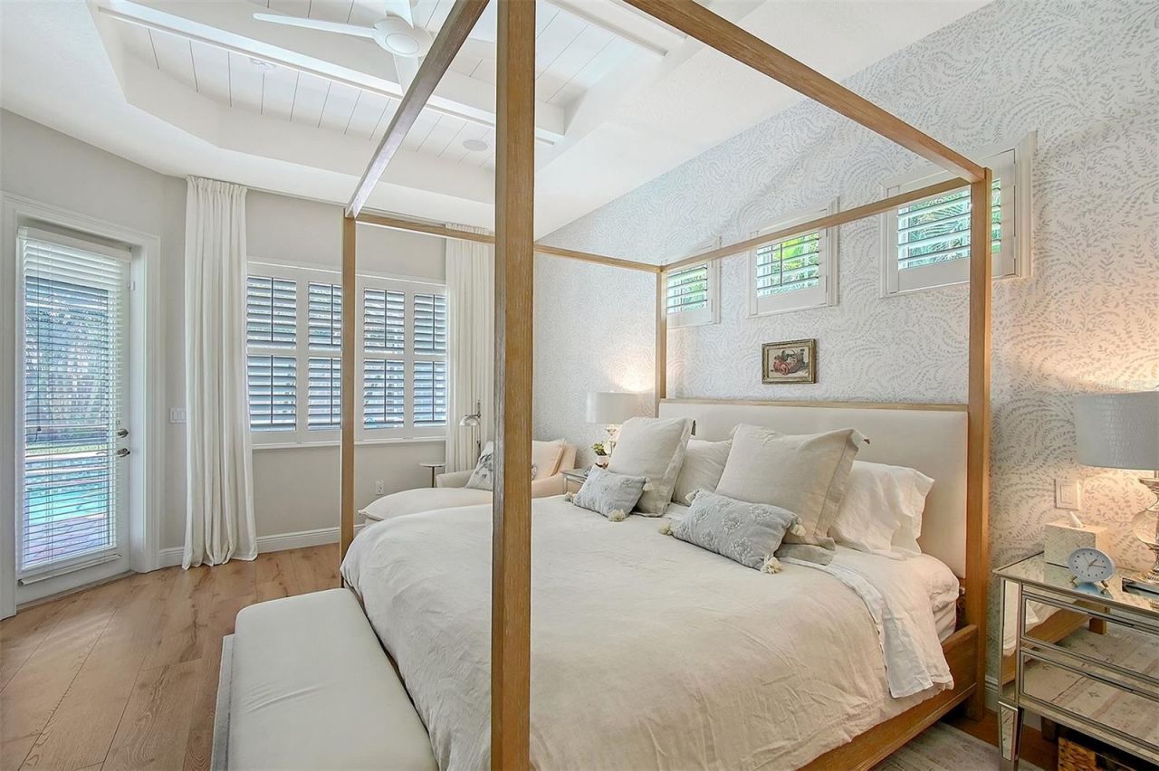 3921 Maravic Place, Sarasota, FL 34231 Photo