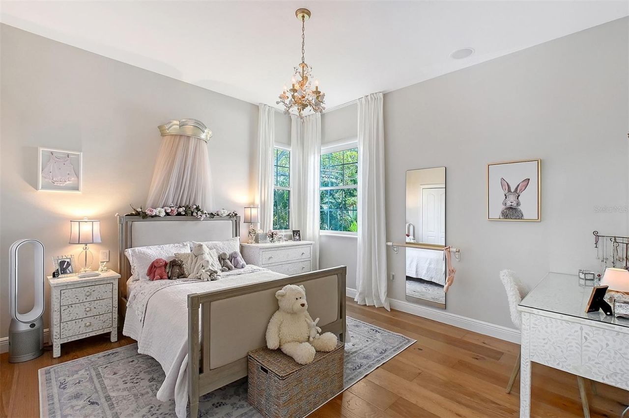 3921 Maravic Place, Sarasota, FL 34231 Photo