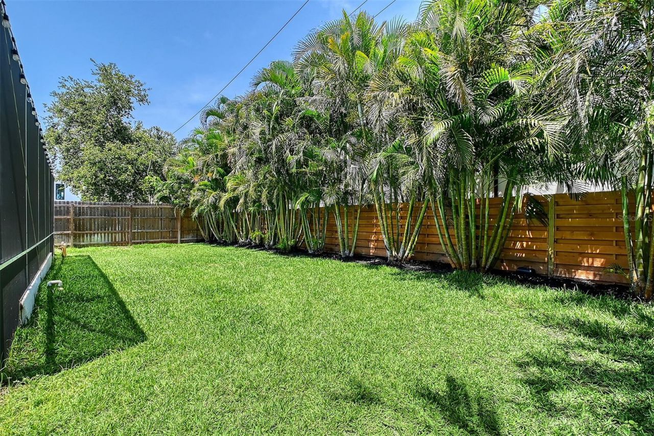 3921 Maravic Place, Sarasota, FL 34231 Photo