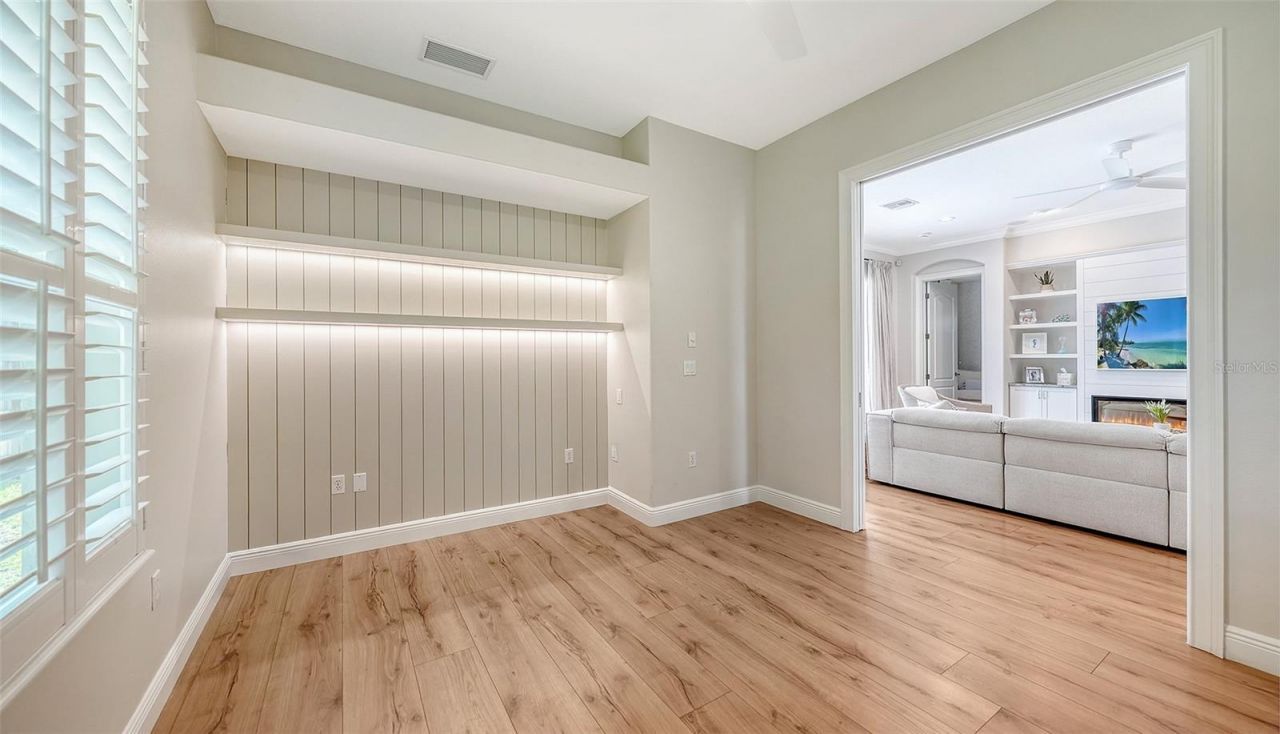 3921 Maravic Place, Sarasota, FL 34231 Photo