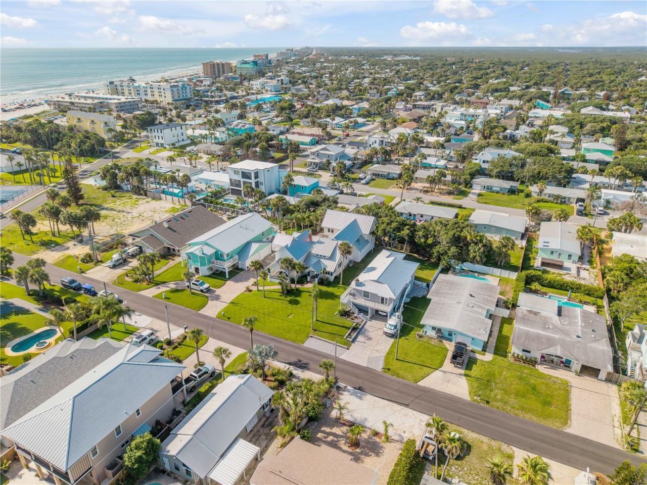 315 Due East Street, New Smyrna Beach, FL 32169 Photo