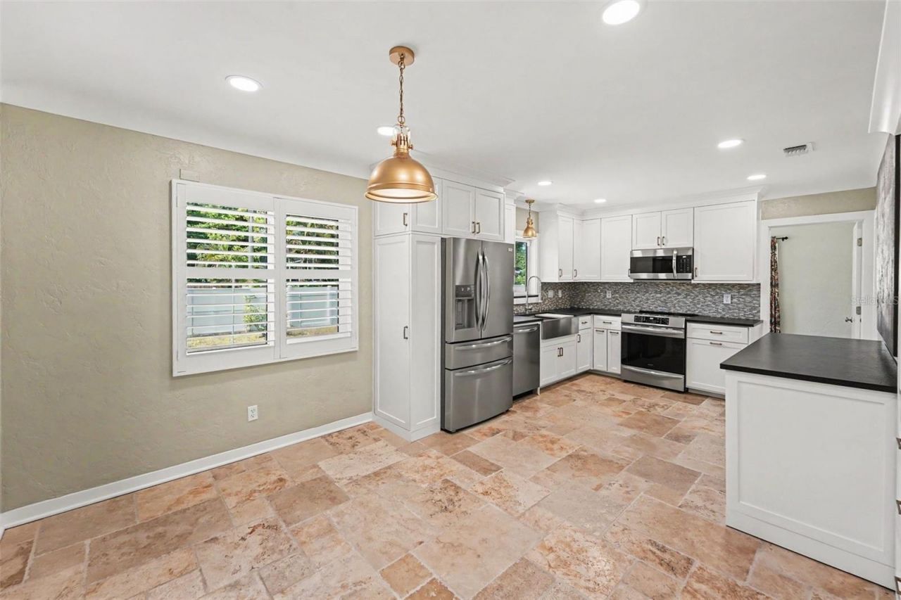 4660 22nd Avenue S, Saint Petersburg, FL 33711 Photo