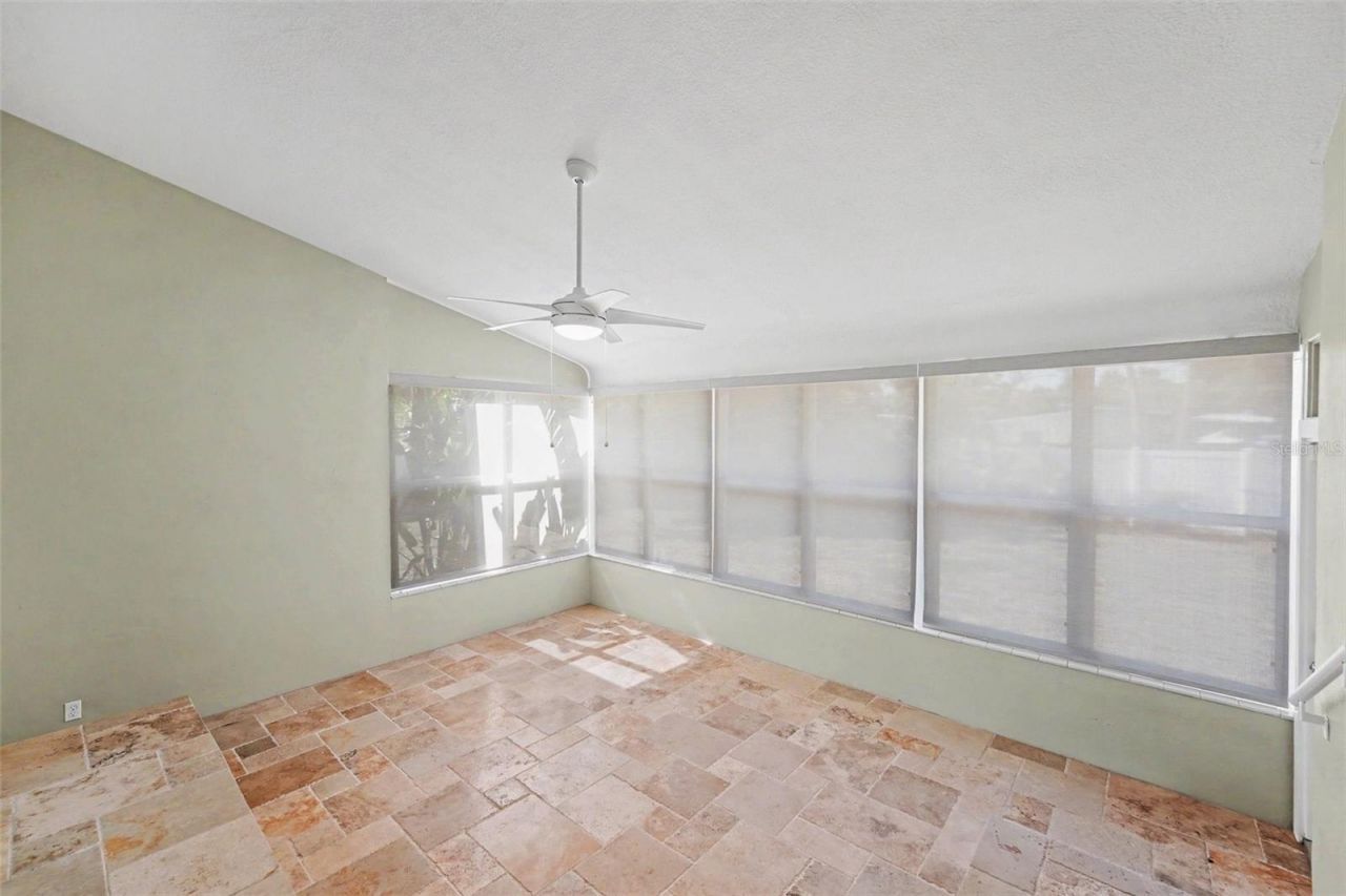 4660 22nd Avenue S, Saint Petersburg, FL 33711 Photo