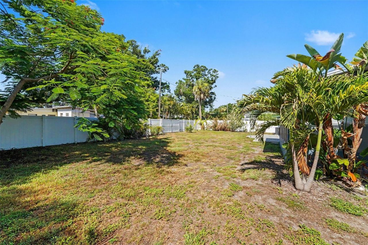 4660 22nd Avenue S, Saint Petersburg, FL 33711 Photo