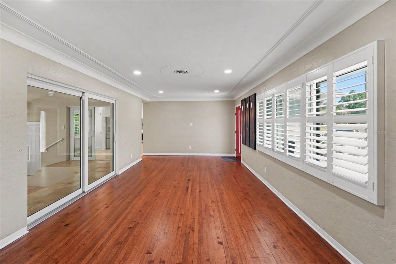 4660 22nd Avenue S, Saint Petersburg, FL 33711 Photo