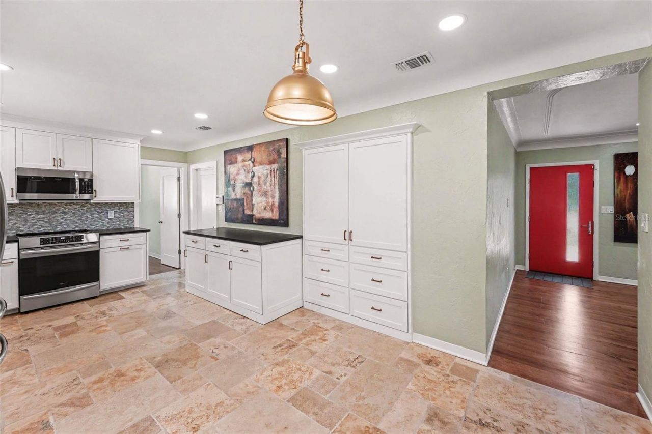 4660 22nd Avenue S, Saint Petersburg, FL 33711 Photo