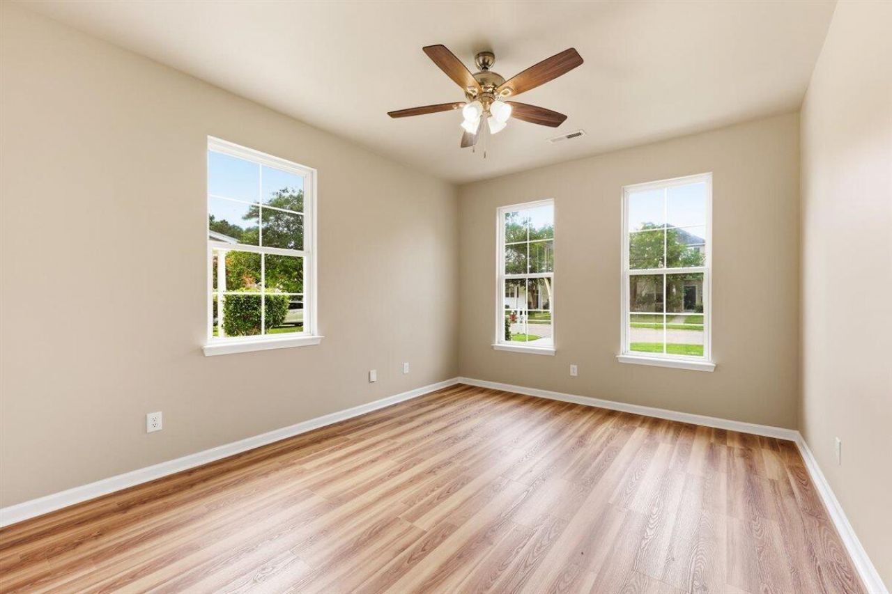 4838 Cane Pole Lane Photo 16