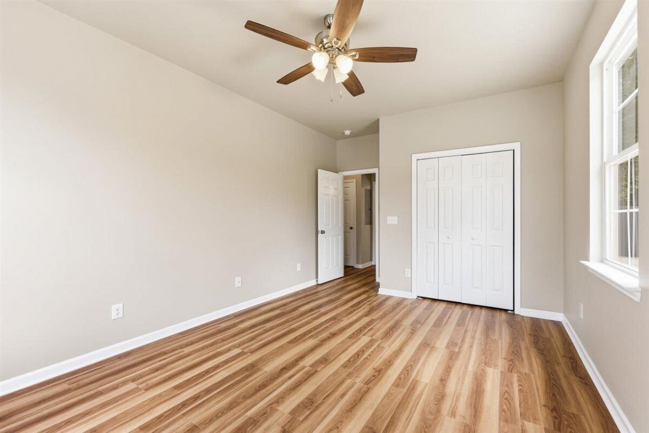 4838 Cane Pole Lane Photo 17