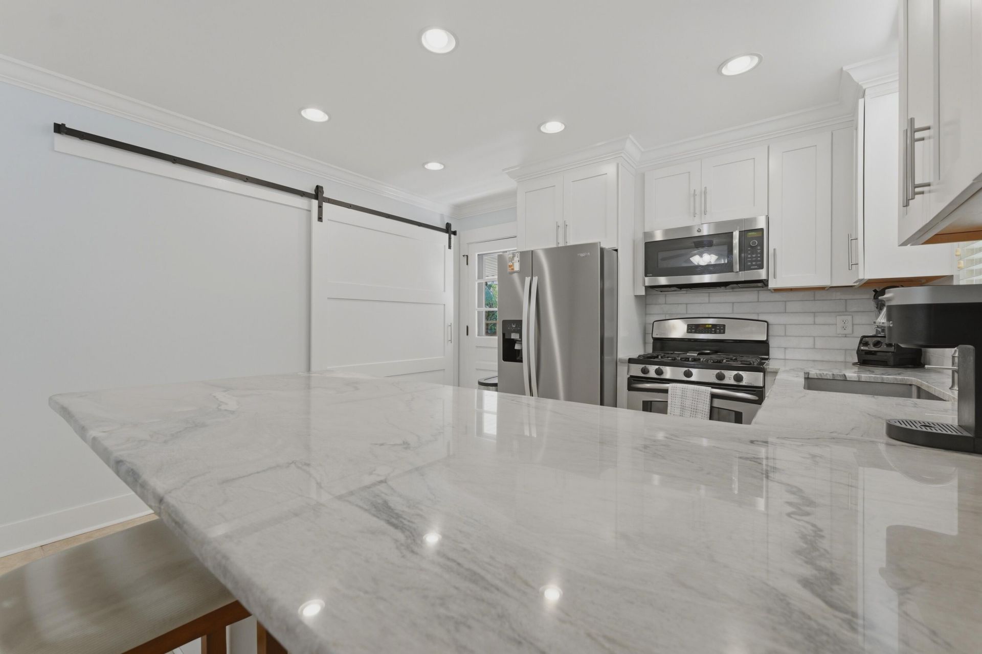 2435 Lantern Street Photo 10
