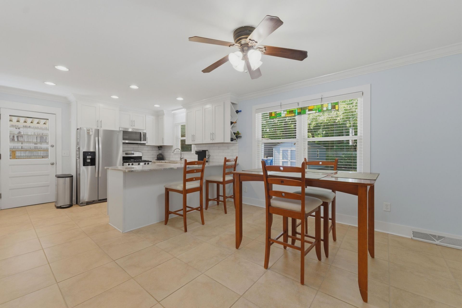 2435 Lantern Street Photo 12