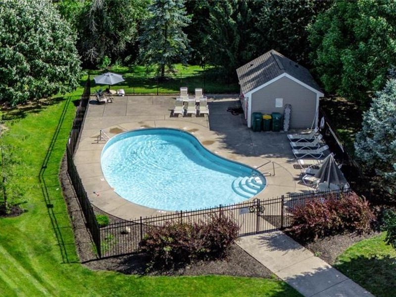 4300 Straight Arrow Road, Beavercreek, OH 45430 Photo 12