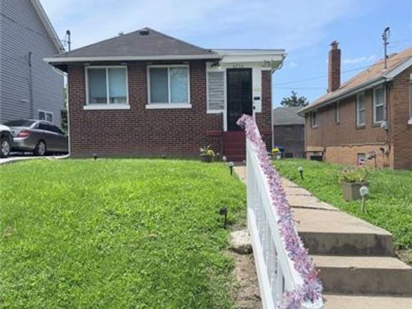 6730 Wynhill Drive , St Louis, MO 63133