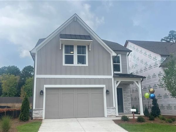 401 Edgewater Chase, Canton, GA 30115