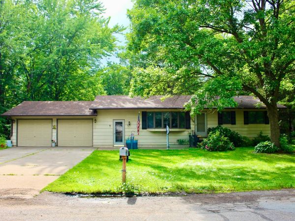 514 Oak Avenue, Hinckley, MN 55037