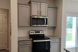 497 Hillsborough Dr.  photo 4