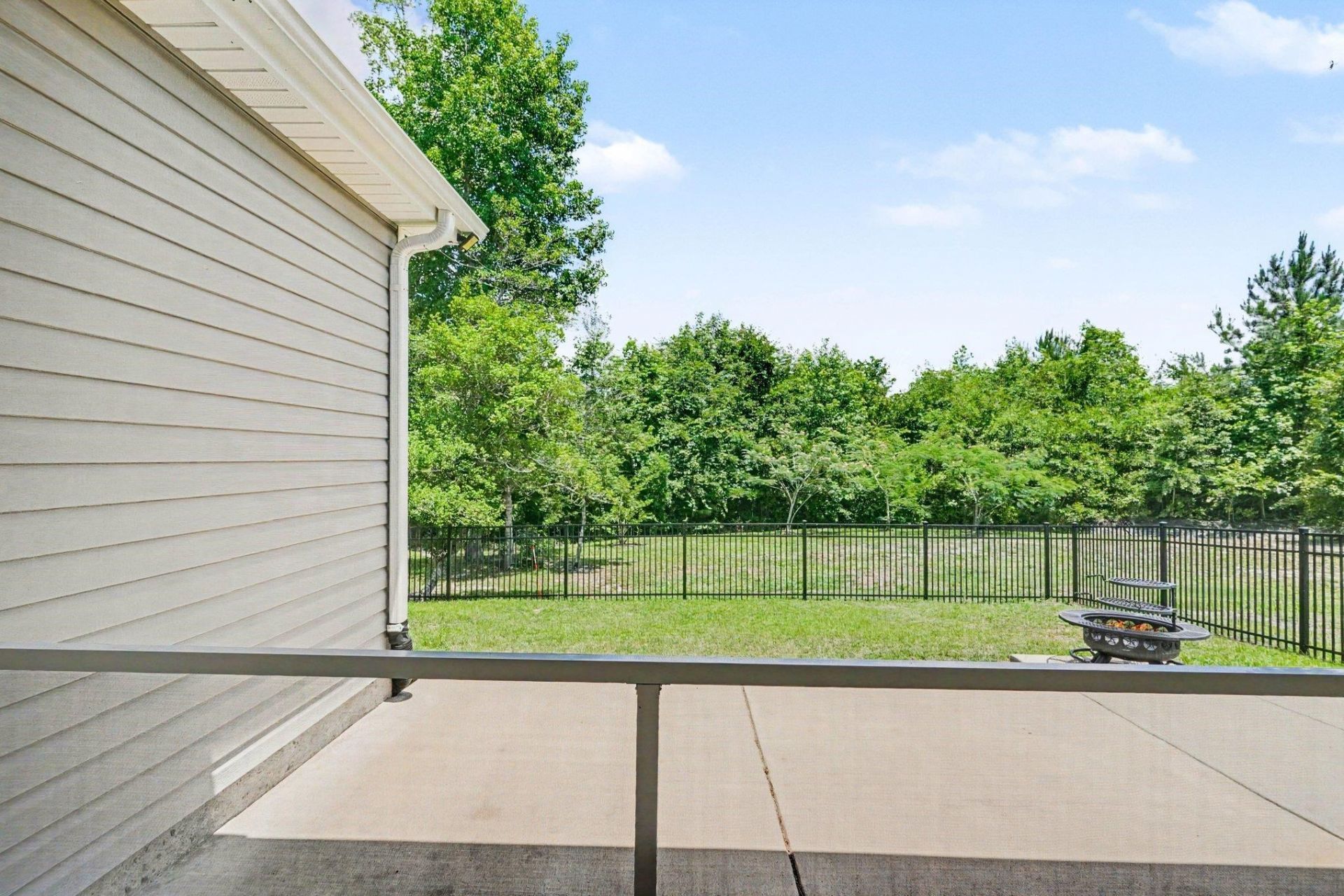 708 Silver Slipper Ct. Photo 27