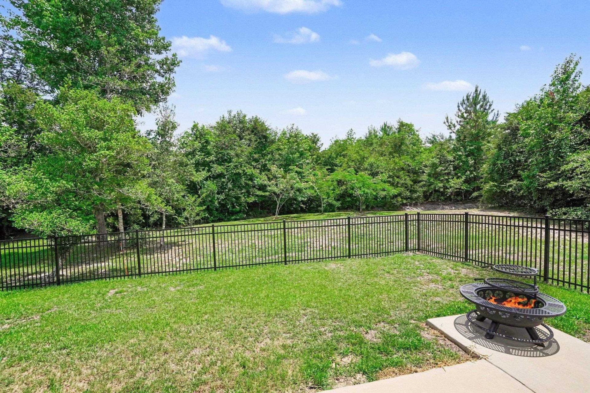 708 Silver Slipper Ct. Photo 28