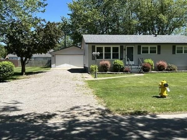 965 Mulhollen Drive, Monroe, MI 48161