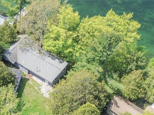8821 Shady Shores Rd., Clayton, NY 13624