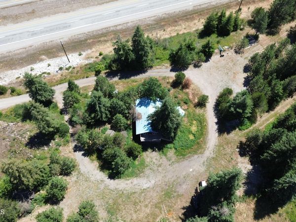 28789 N HIGHWAY 95 , Athol, ID 83801