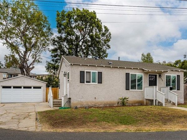 636 E Via Barola, Long Beach, CA 90805
