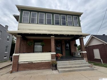 122-124 N 30th Street, Omaha, NE 68131