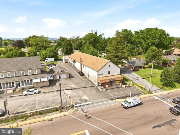 85 87 W MAIN STREET , LEOLA, PA 17540