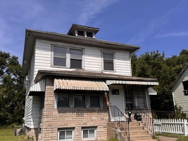 564 Carolina Street , Gary, IN 46402