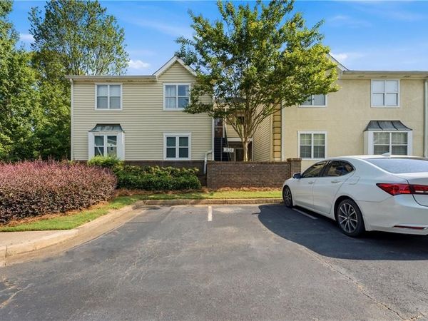 31 Sutton Place, Avondale Estates, GA 30002