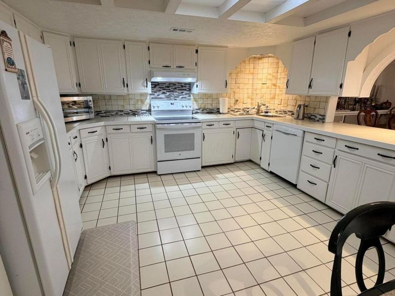 8226 Glencree Place, Dublin, OH 43016 Photo 22