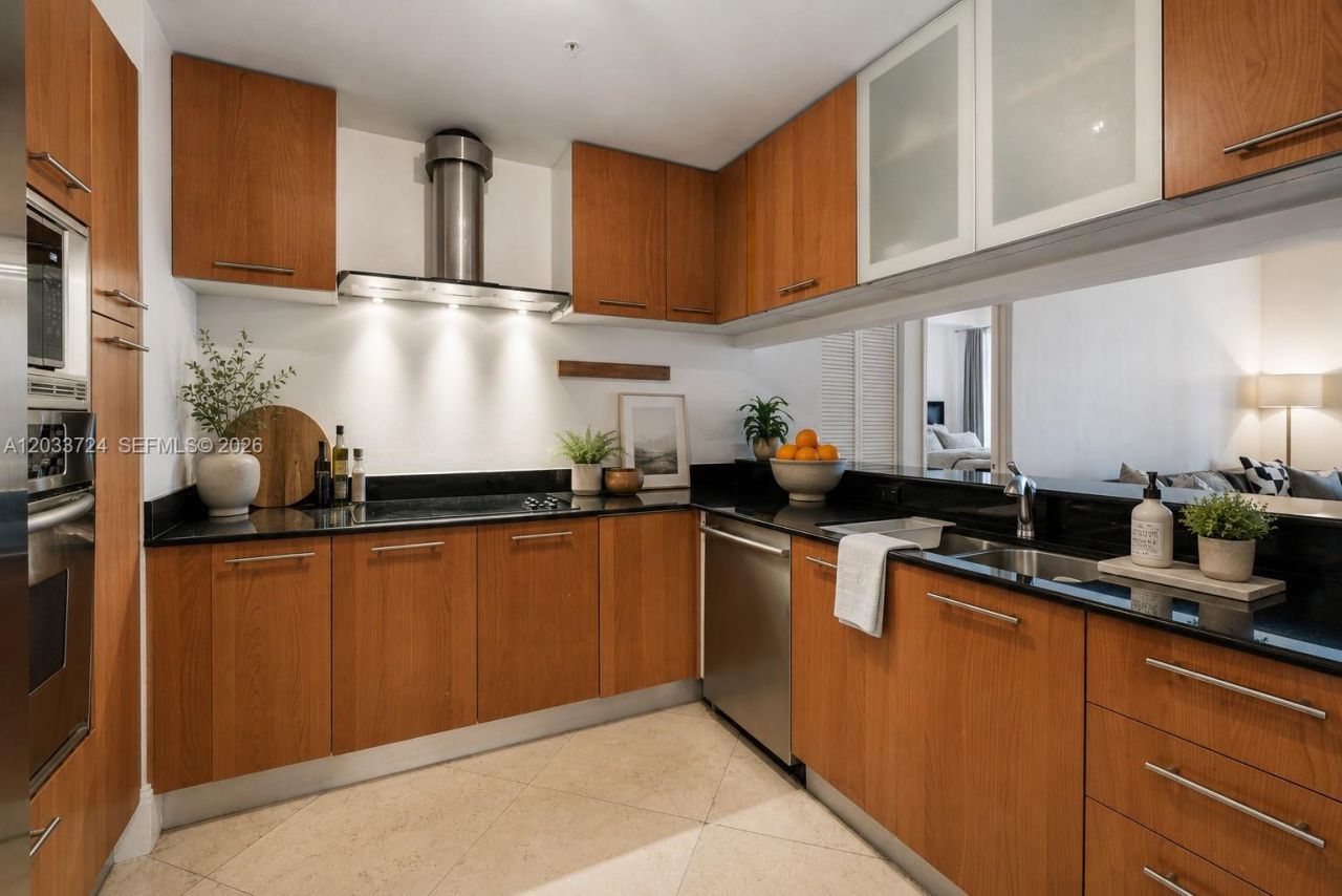 5970 Indian Creek Dr, Unit 207, Miami Beach, FL 33140 Photo