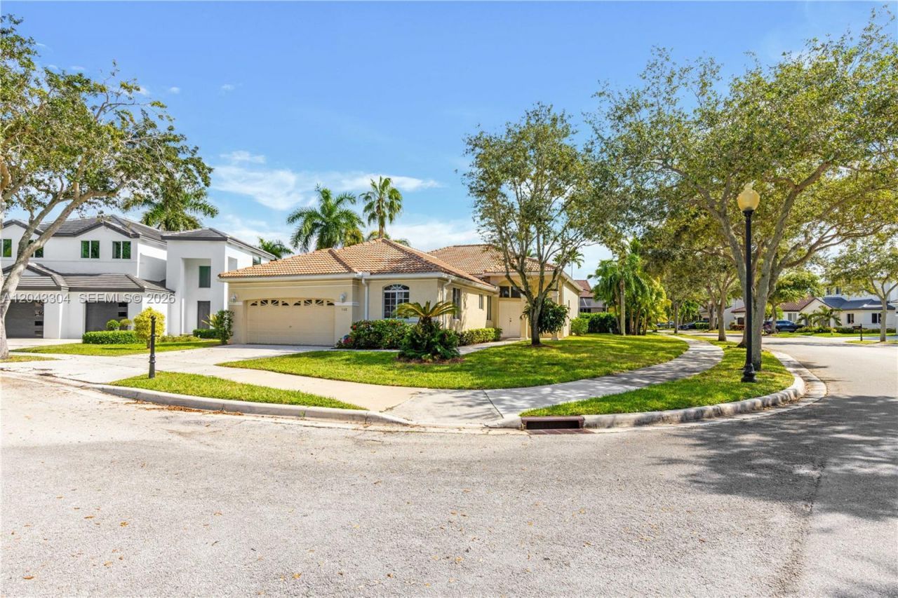 1102 Camellia Cir , Unit 1102, Weston, FL 33326 Photo