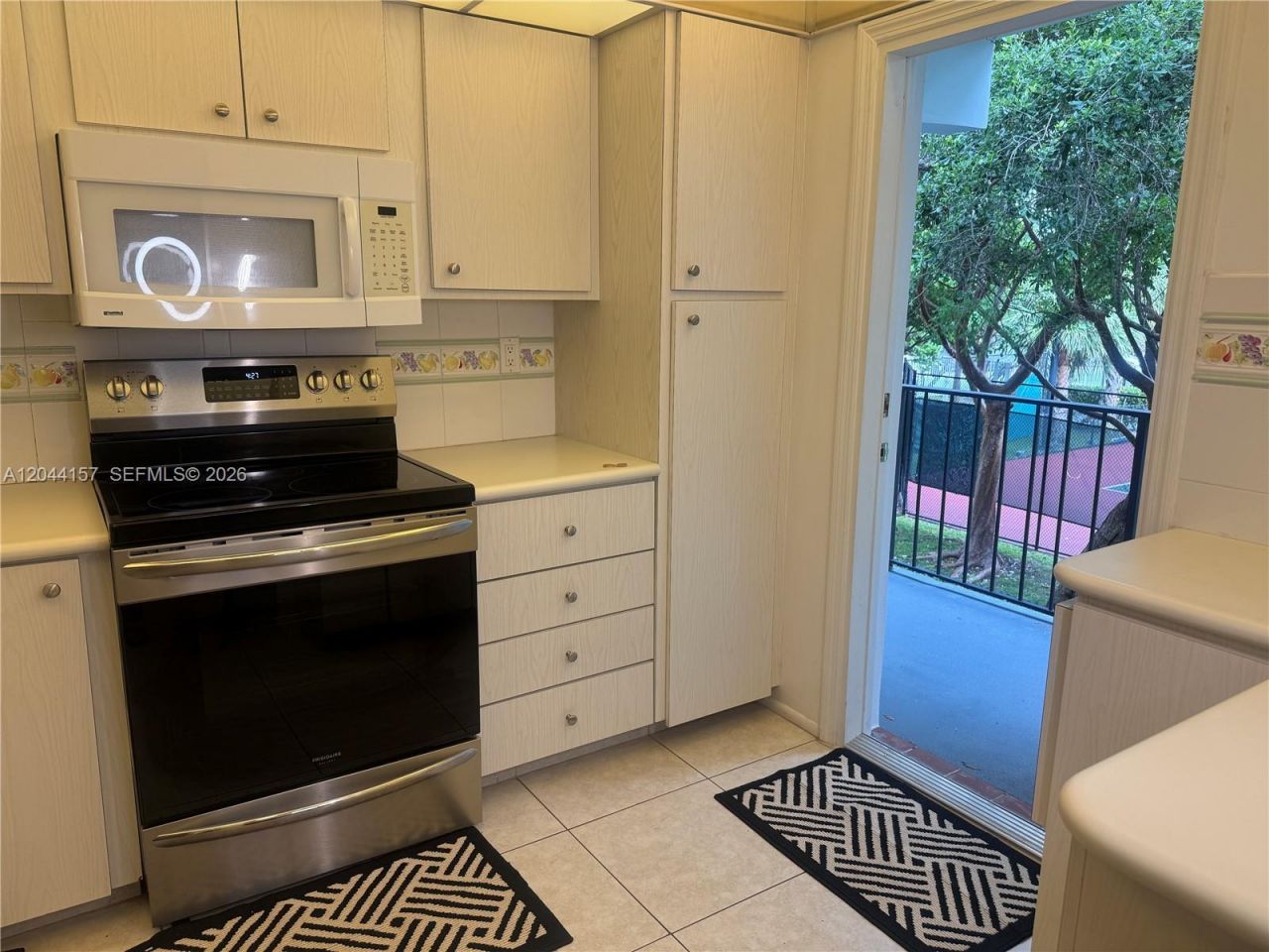 1501 S Ocean Blvd, Unit 224, Lauderdale by the Sea, FL 33062 Photo