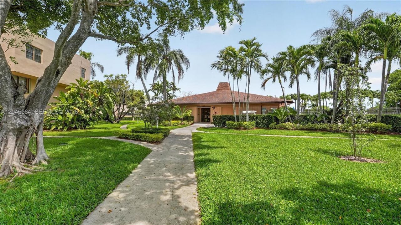 10975 SW 107th St. , Unit 202, Kendall, FL 33176 Photo