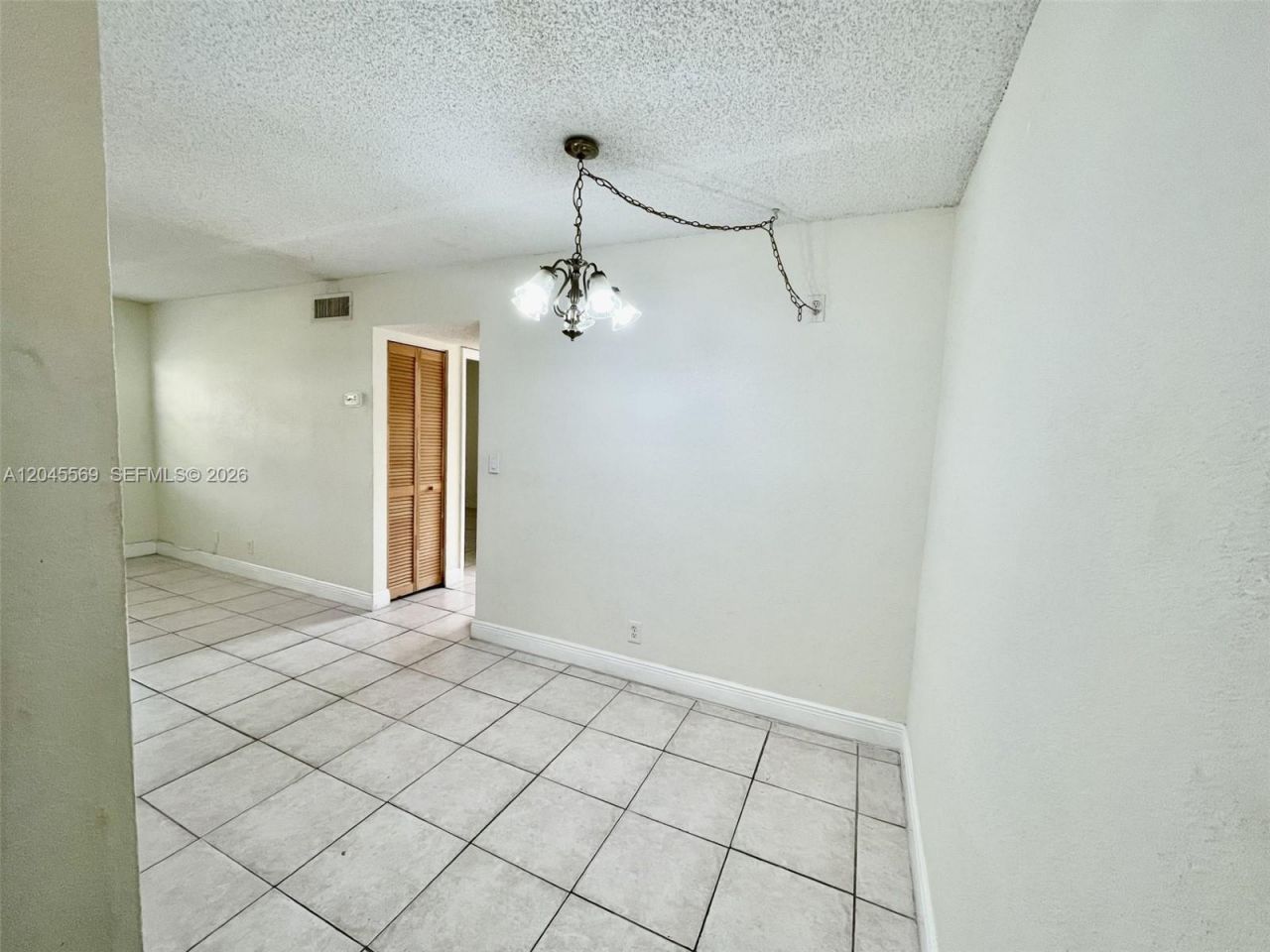 2642 Riverside Dr , Unit 2642, Coral Springs, FL 33065 Photo
