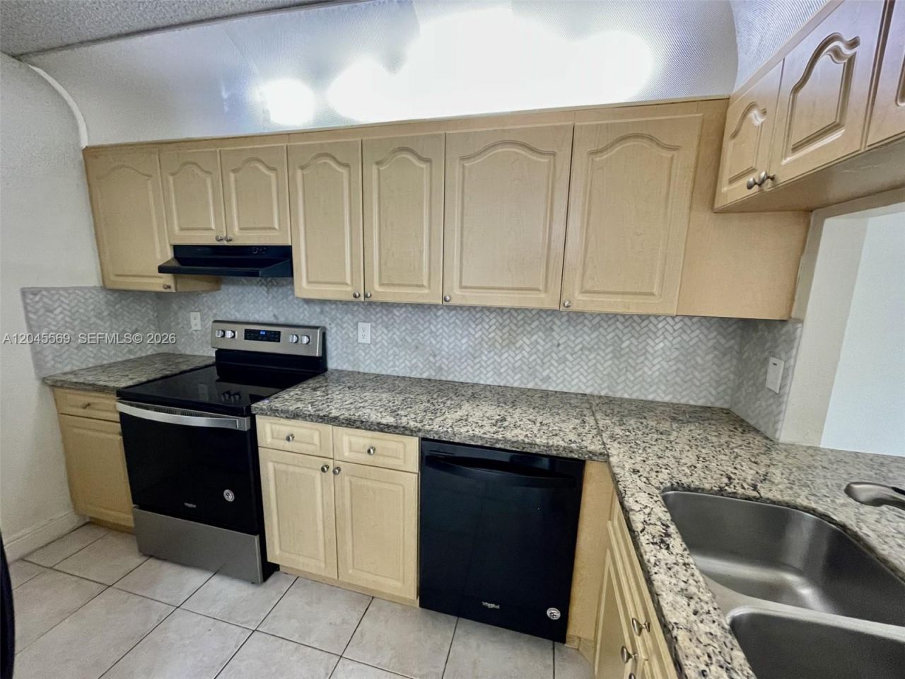 2642 Riverside Dr , Unit 2642, Coral Springs, FL 33065 Photo