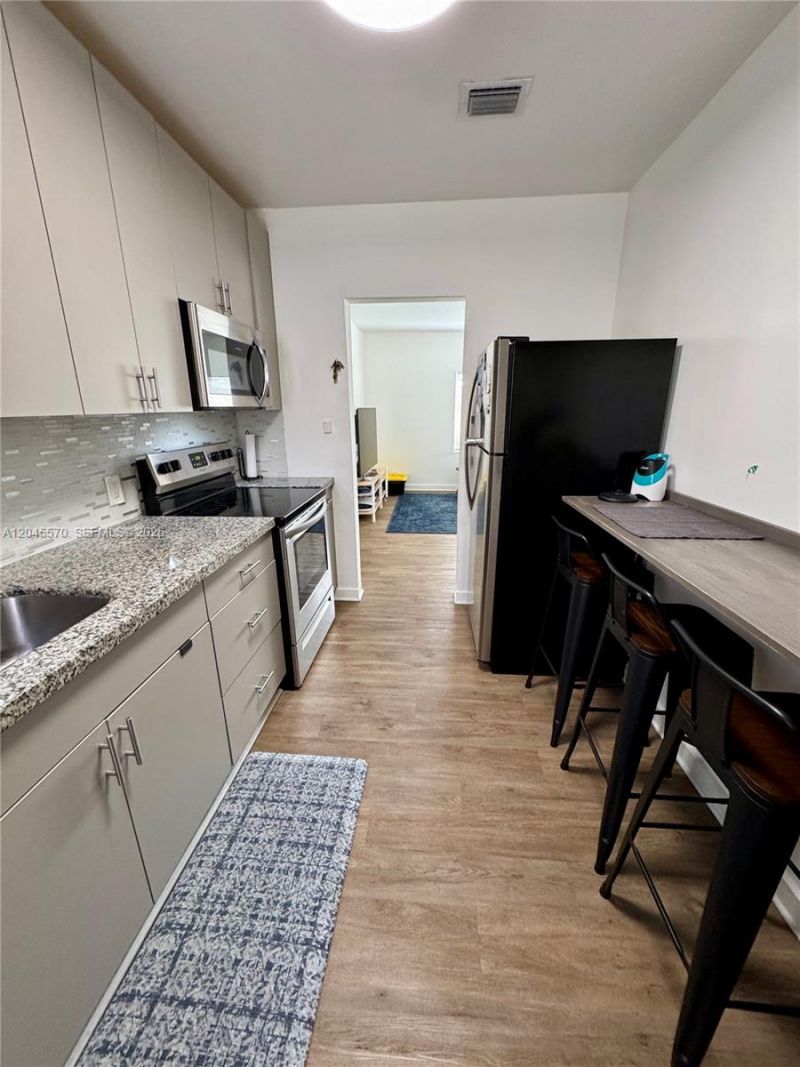 1215 NE 109th St, Unit 1215, Miami, FL 33161 Photo